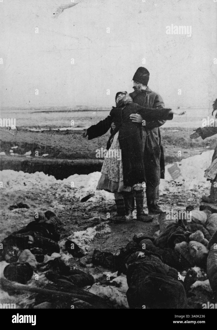 Atrocités allemandes. 2 juillet 1942. (Photo de Sport & General Press Agency Limited). Banque D'Images