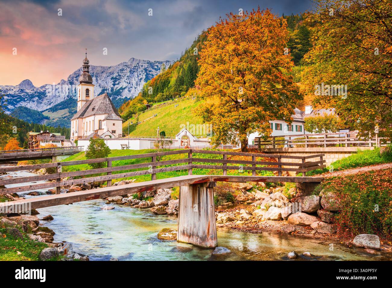 Ramsau am Berchtesgaden, Allemagne. Paysage coloré d'automne dans le Bayern Land. Banque D'Images