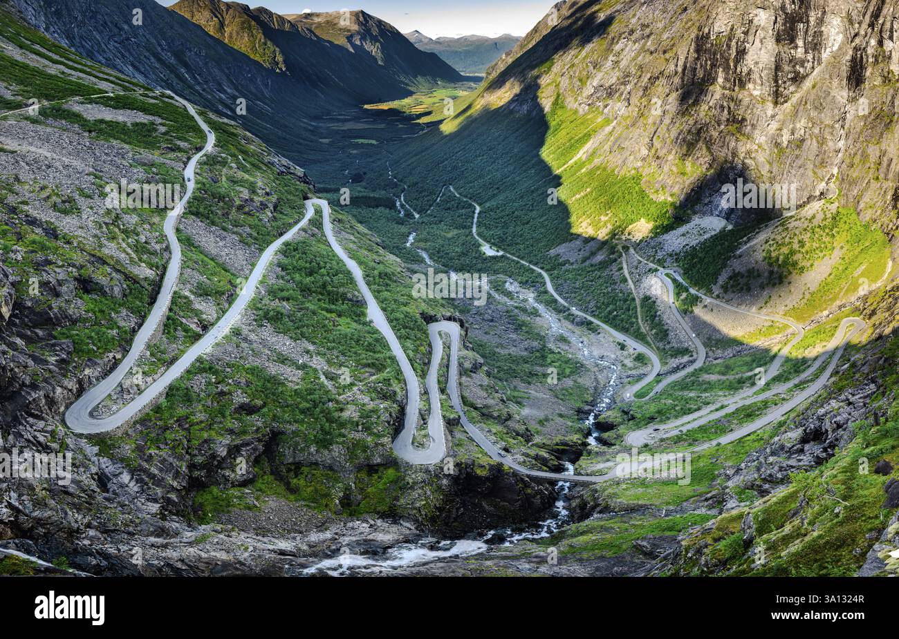 Norvège, plus OG Romsdal, Rauma, Troll Path ou Trollstigen Banque D'Images