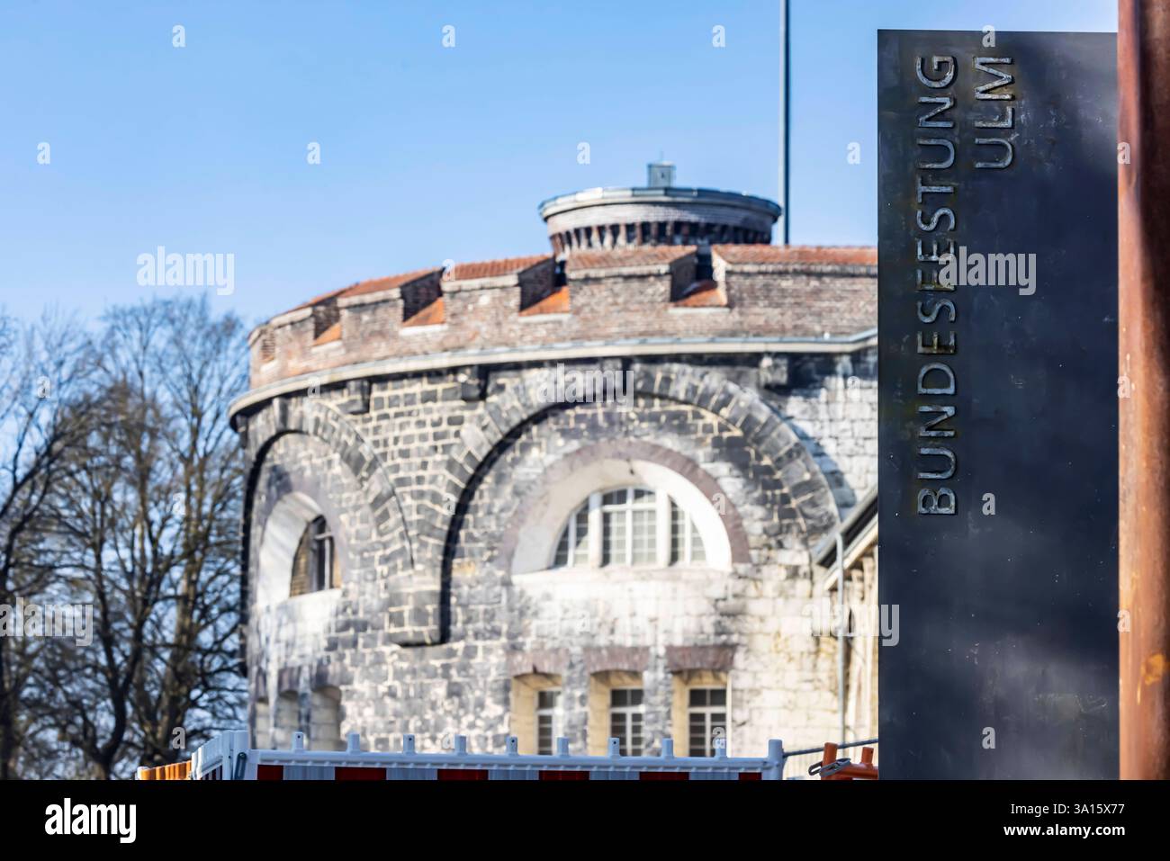 Bundesfestung Ulm. IM 19. Jahrhunderts War sie die größte millitärische Befestigungsanlage en Europe. Wilhelmsburg. // 08.02.2024 : Ulm, Bade-Württemberg, Allemagne. *** Forteresse fédérale Ulm au XIXe siècle, c'était la plus grande fortification militaire d'Europe Wilhelmsburg 08 02 2024 Ulm, Bade Württemberg, Allemagne Banque D'Images