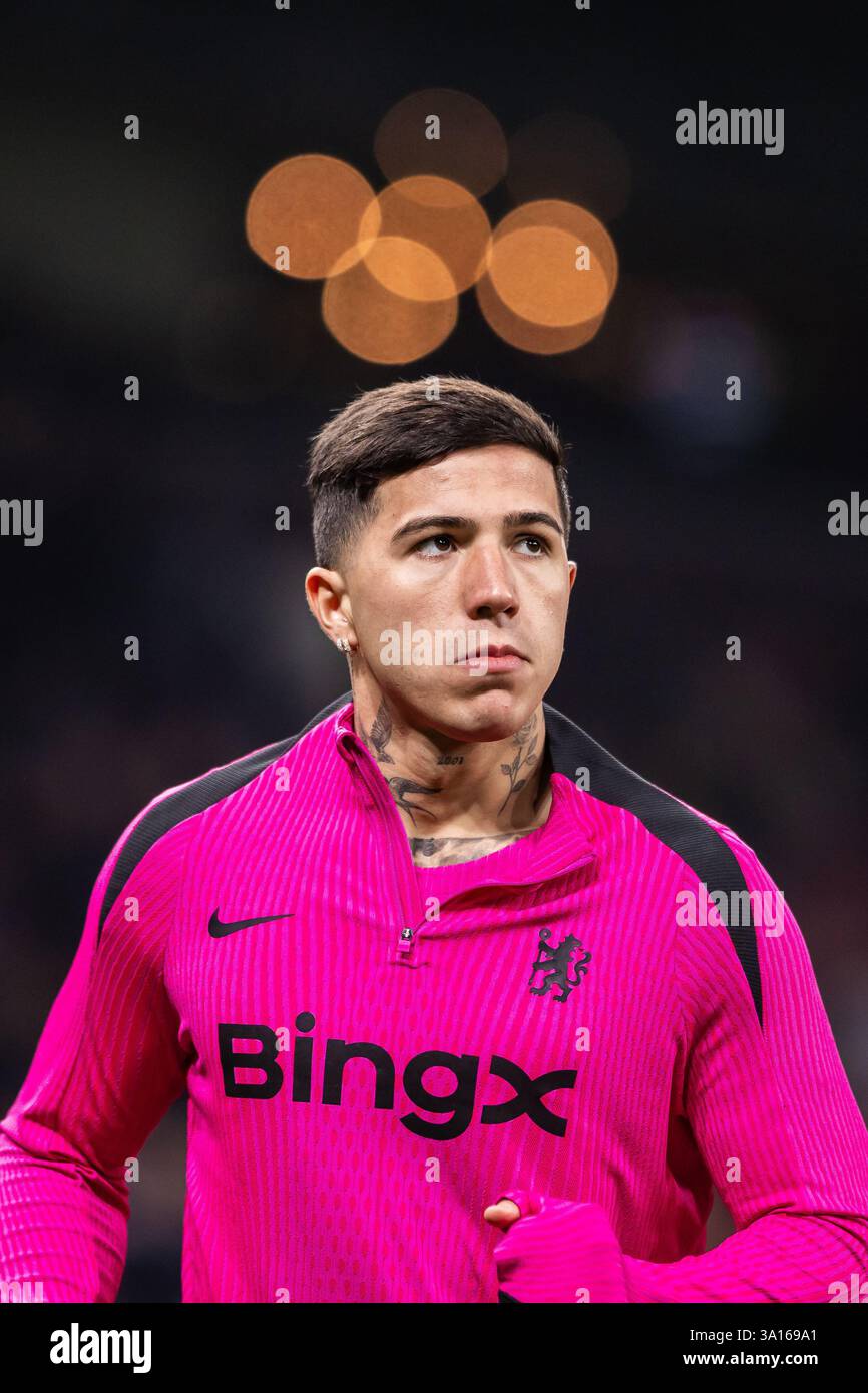 Copenhague, Danemark. 06 mars 2025. Enzo Fernandez du Chelsea FC s’échauffe pour le match de l’UEFA Conference League entre le FC Copenhague et le Chelsea FC à Parken à Copenhague. Crédit : Gonzales photo/Alamy Live News Banque D'Images