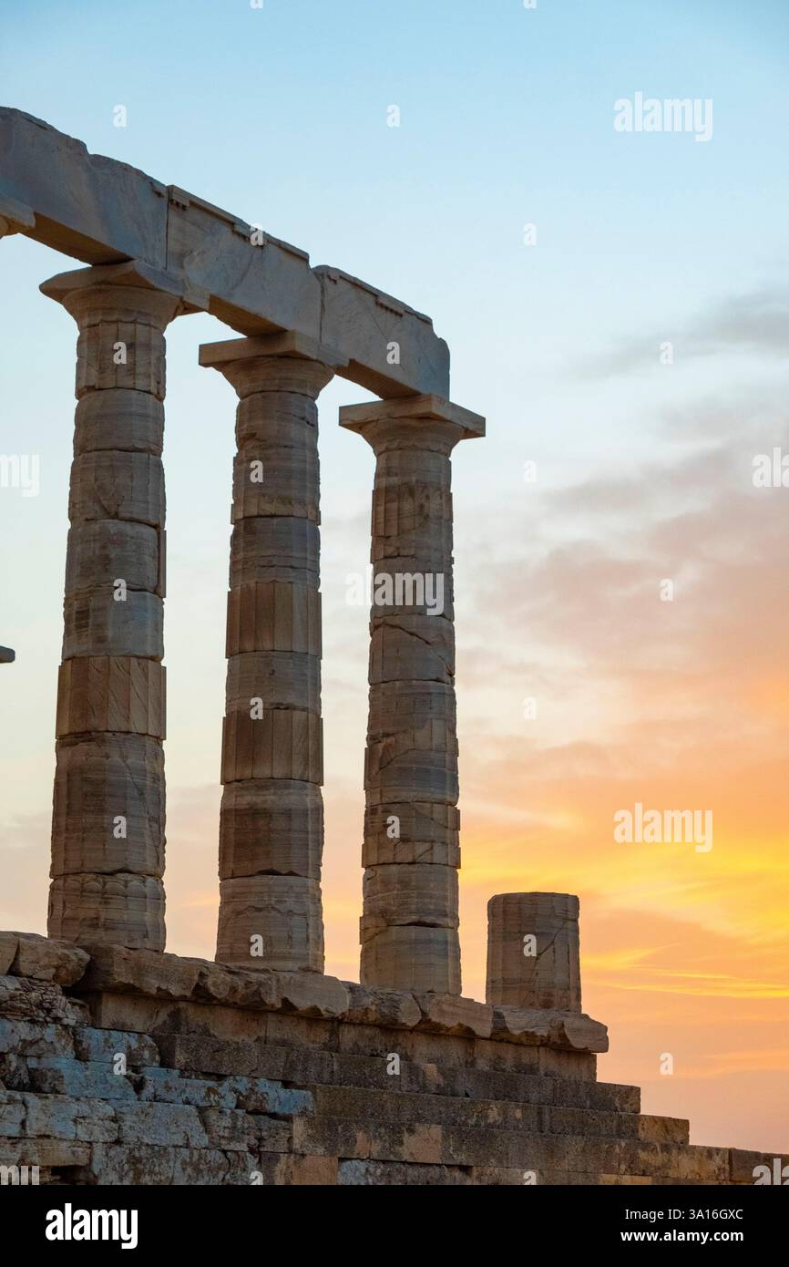 Grèce, Attique, Cap Sounion, les ruines du temple de Poséidon, construit au milieu du Ve siècle av. J.-C. Banque D'Images