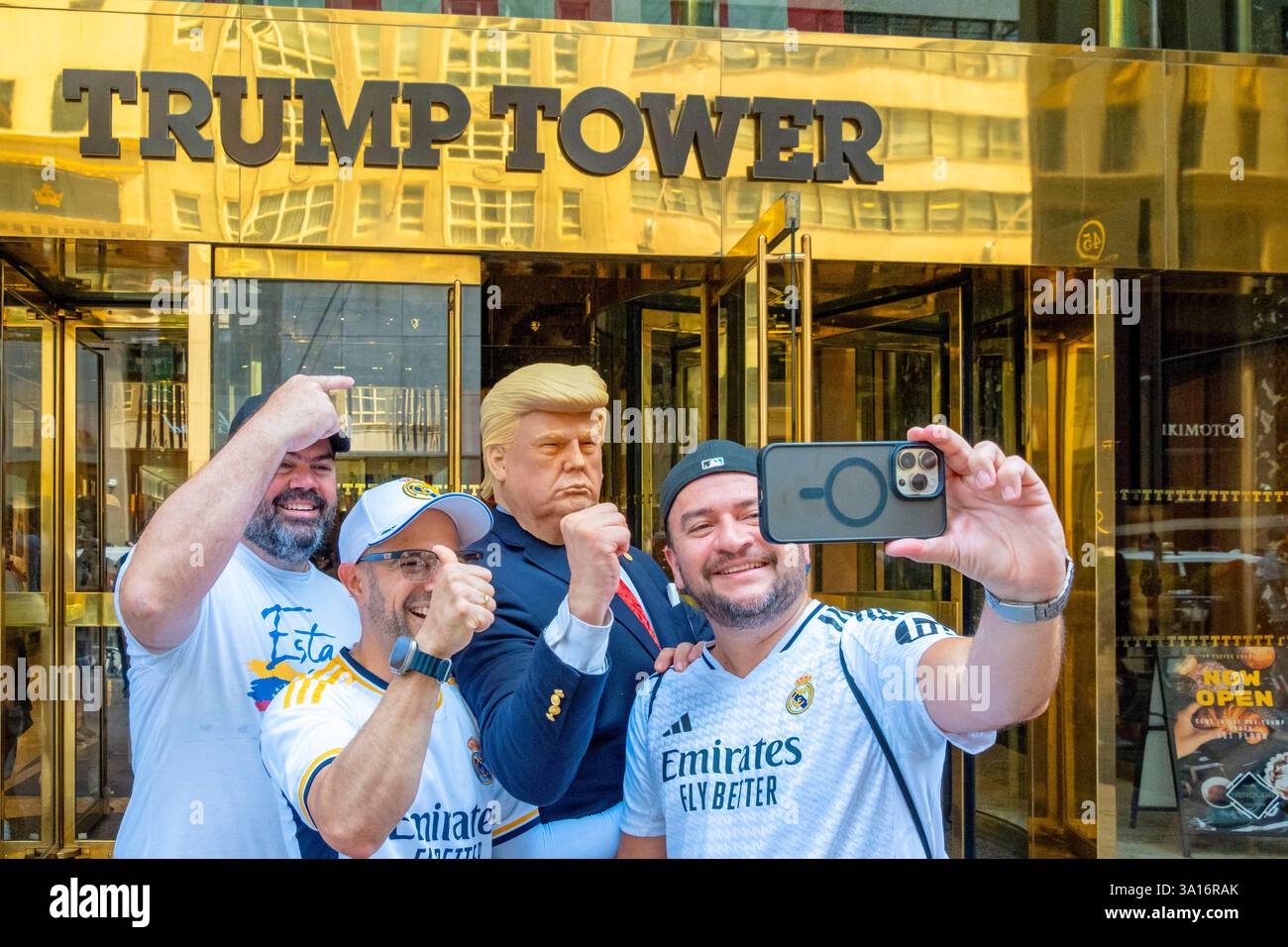 États-Unis, État de New York, New York City, 5th Avenue, Trump Tower, Trump ressemble Banque D'Images