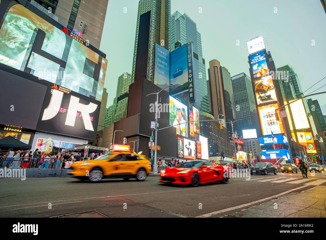 États-Unis, État de New York, New York City, Manhattan, Midtown, Times Square, taxis Banque D'Images