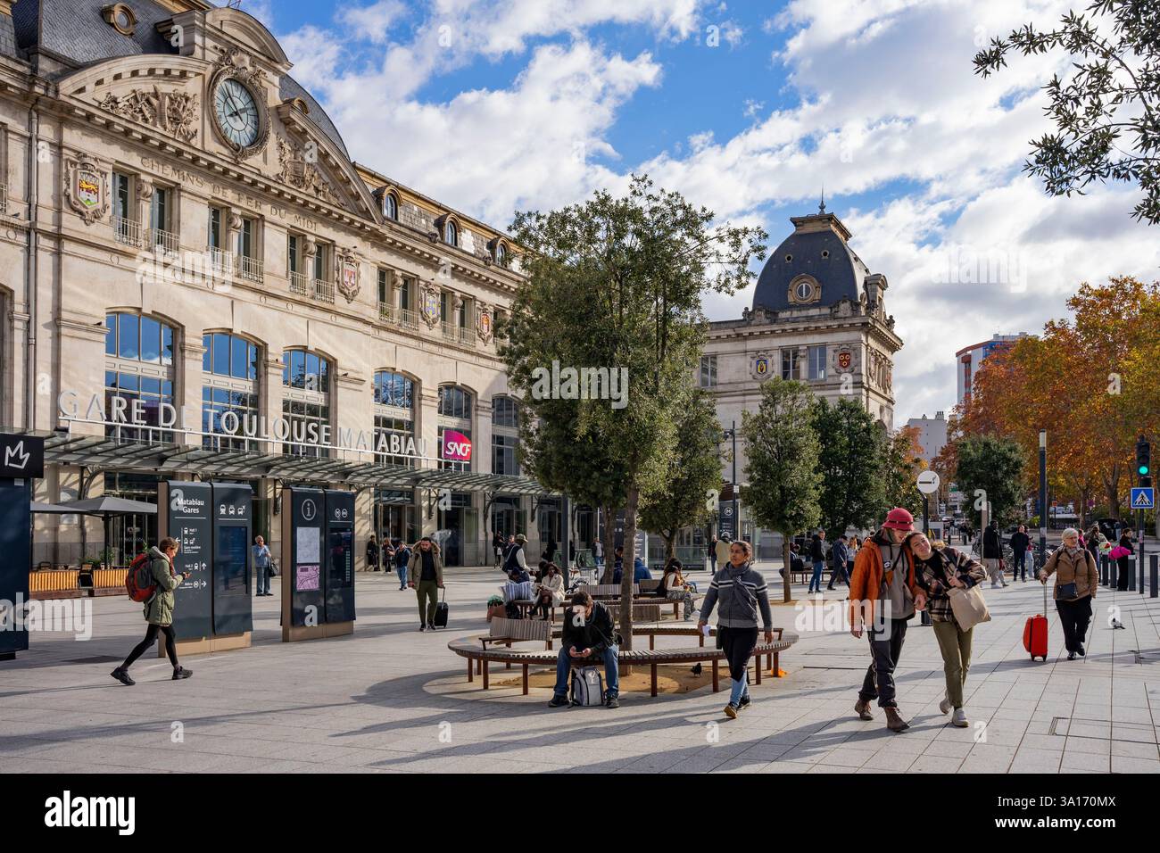 France, haute Garonne, Toulouse, Matabiau Gare SNCF proche du centre ville, parvis et façade de l'immeuble Banque D'Images