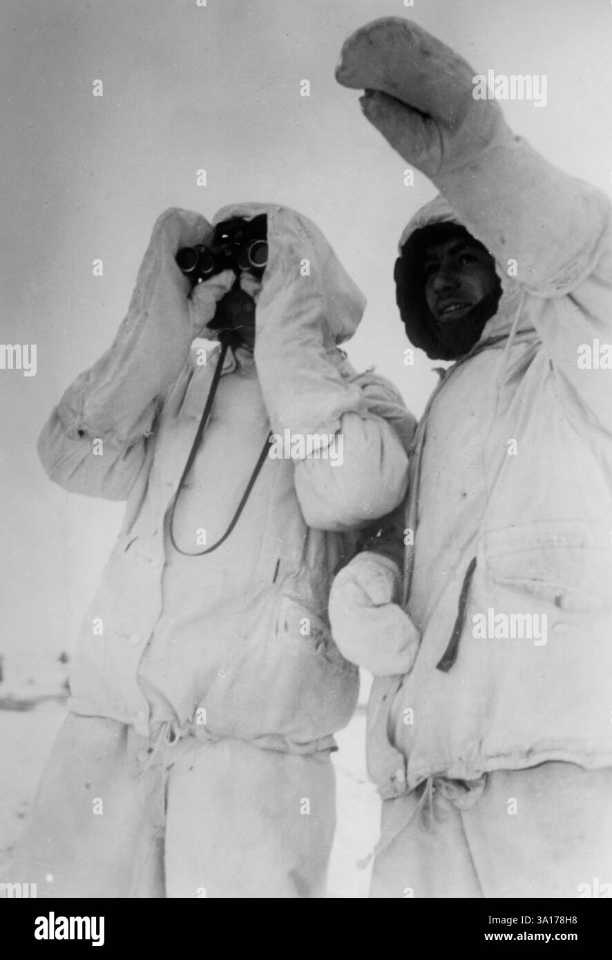 Parachutistes en vêtements d'hiver sur le front de l'est. Photo : Haas [traduction automatique] Banque D'Images