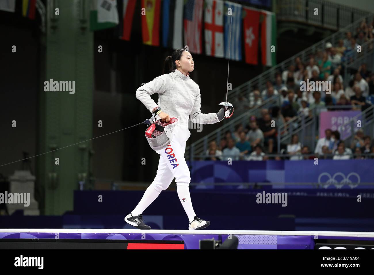 29 juillet 2024 - Paris, France : CHOI se-BIN de Corée du Sud en demi-finale individuelle sabre féminine d'escrime le jour 3 des Jeux Olympiques de Paris 2024 (pho Banque D'Images