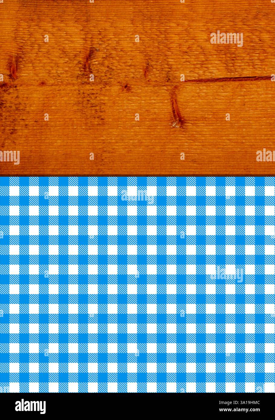 Motif de nappe bleu et blanc sur une planche de bois rustique Banque D'Images
