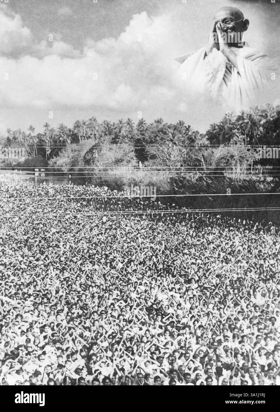 Collage, Mahatma Gandhi saluant les foules du ciel qui le saluent, Madras, 1946, Inde NA MR Banque D'Images