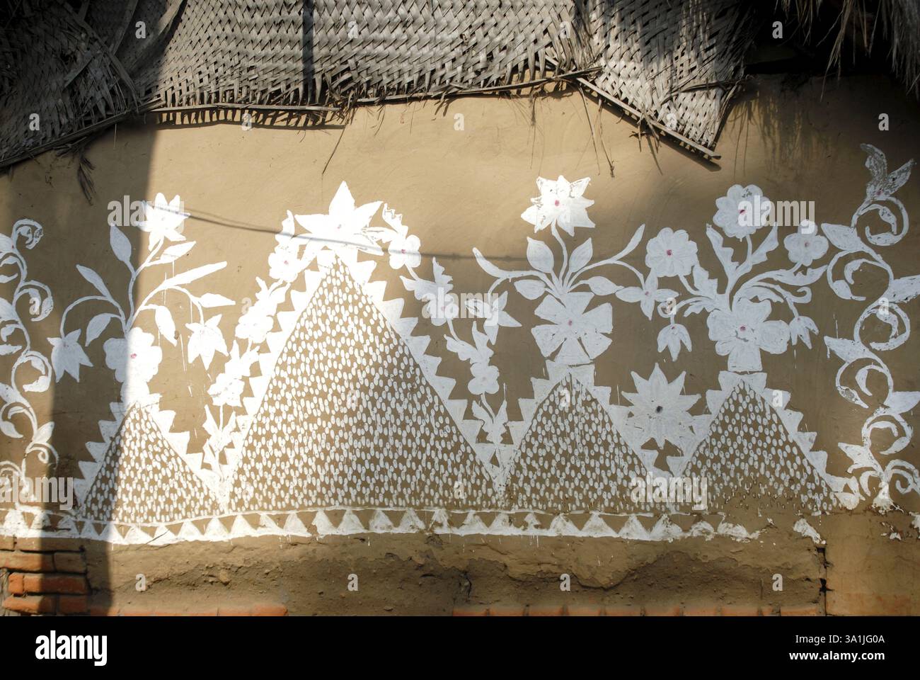 Peinture sur le mur, Raghurajpur appelé village d'artiste, célèbre pour faire Patta Chitras, Jagannathpuri, Bhubaneswar, Orissa, Inde, Asie Banque D'Images