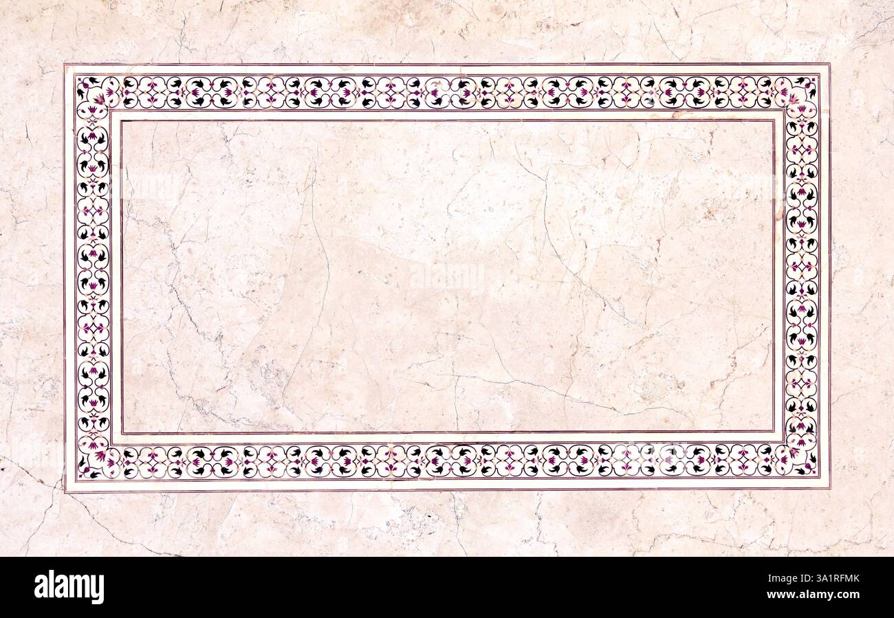 Cadre avec décor ancien carrelage sur mur en marbre. Bordure verticale ou horizontale avec ornement floral. Maquette de modèle de cadre. Copier l'espace pour le texte Banque D'Images