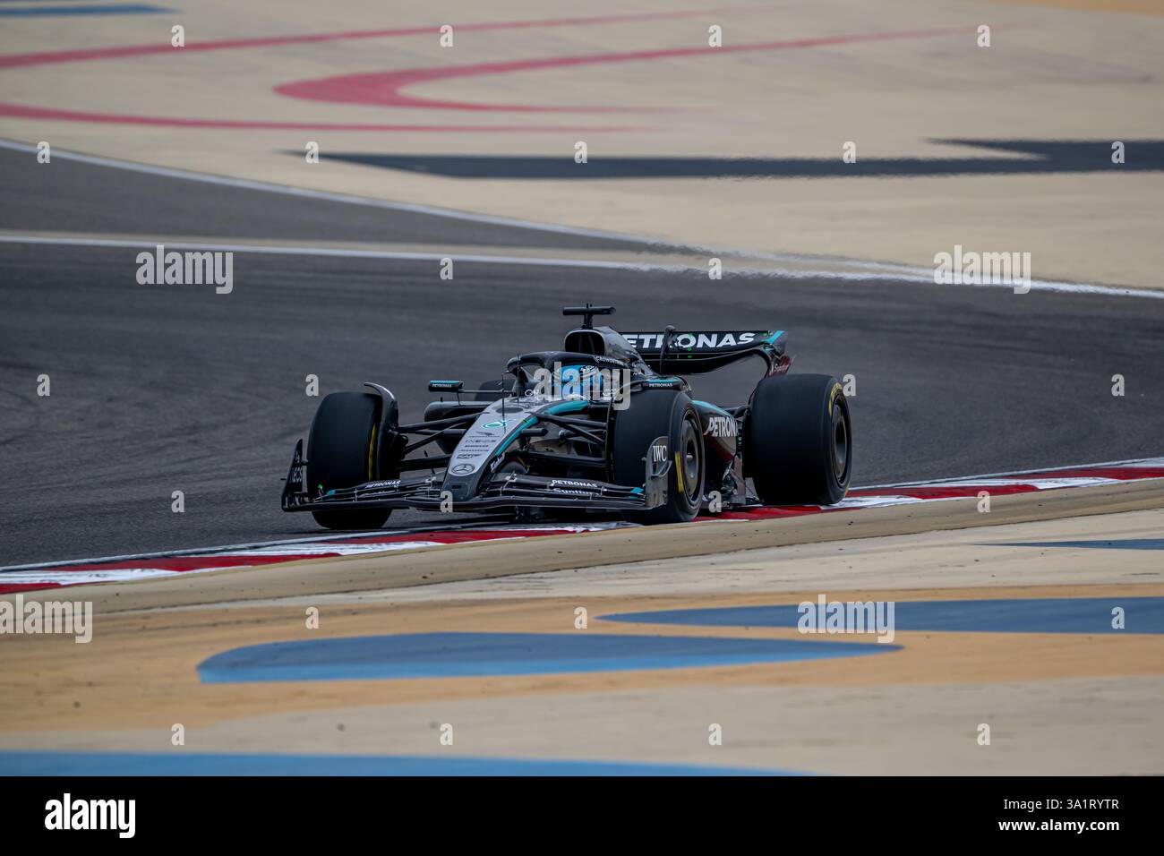 CIRCUIT INTERNATIONAL DE BAHREÏN, BAHREÏN - FÉVRIER 27 : George Russell, Mercedes F1 W16 du Royaume-Uni lors des essais de Bahreïn sur le circuit international de Bahreïn le jeudi 27 février 2025 à Sakhir, Bahreïn (photo de Michael Potts/Agence BSR) Banque D'Images