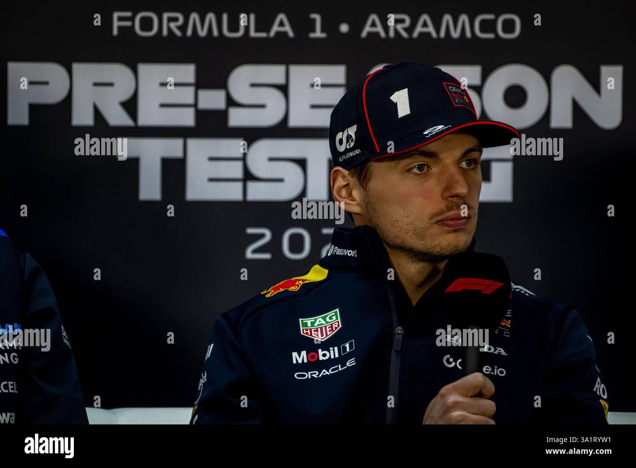 CIRCUIT INTERNATIONAL DE BAHREÏN, BAHREÏN - FÉVRIER 27 : Max Verstappen, Red Bull Racing RB21 des pays-Bas lors des essais de Bahreïn sur le circuit international de Bahreïn le jeudi 27 février 2025 à Sakhir, Bahreïn (photo Michael Potts/Agence BSR) crédit : Agence BSR/Alamy Live News Banque D'Images