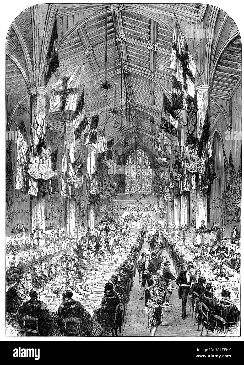 Dîner des Lord Maires et des Maires au Guildhall de York, 1873. Le maire de York a diverti le maire de Londres et les maires de deux cents autres villes d'entreprise avec un banquet... la scène de la majestueuse et somptueuse fête... la salle a été décorée par Mr. Gibson Hartley... les espaces muraux entre les fenêtres et les vieux piliers octogonaux de chêne qui soutiennent le toit en bois fin de la salle ont été décorés avec des groupes de boucliers des armes des corporations d'Angleterre et du pays de Galles, et autour des boucliers étaient drapés des drapeaux, tandis que la partie inférieure des murs, les piliers, et le g Banque D'Images