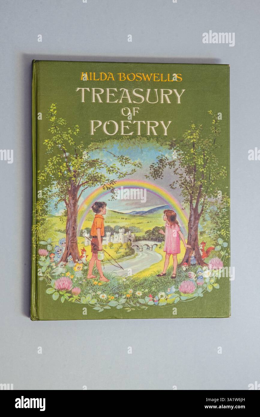 Trésor de la poésie, un livre pour enfants de Hilda Boswell publié en 1968 par Collins and sons Co Ltd Banque D'Images