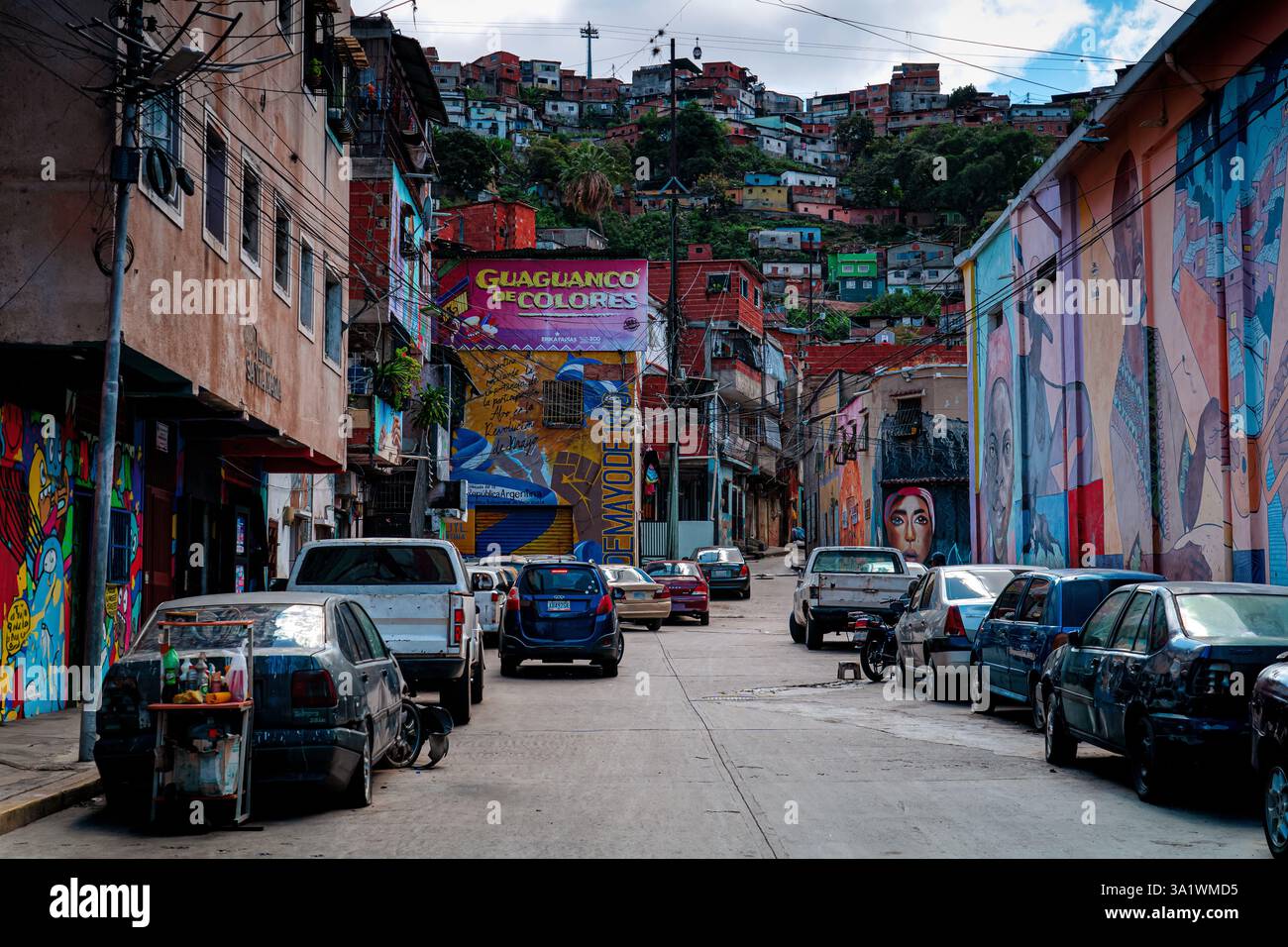 Barrios, bidonvilles de Caracas, Venezuela. La vie dans les rues des villes pauvres d'Amérique latine. Banque D'Images
