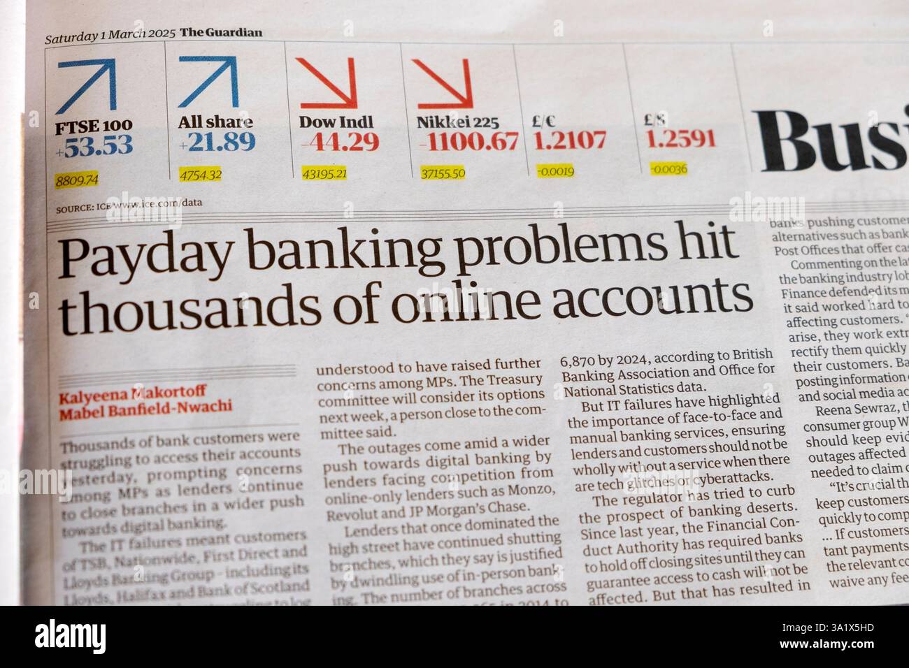 « Les problèmes bancaires sur salaire frappent des milliers de comptes en ligne » journal Guardian titre affaires British Banks article 1 mars 2025 Londres Angleterre Royaume-Uni Banque D'Images