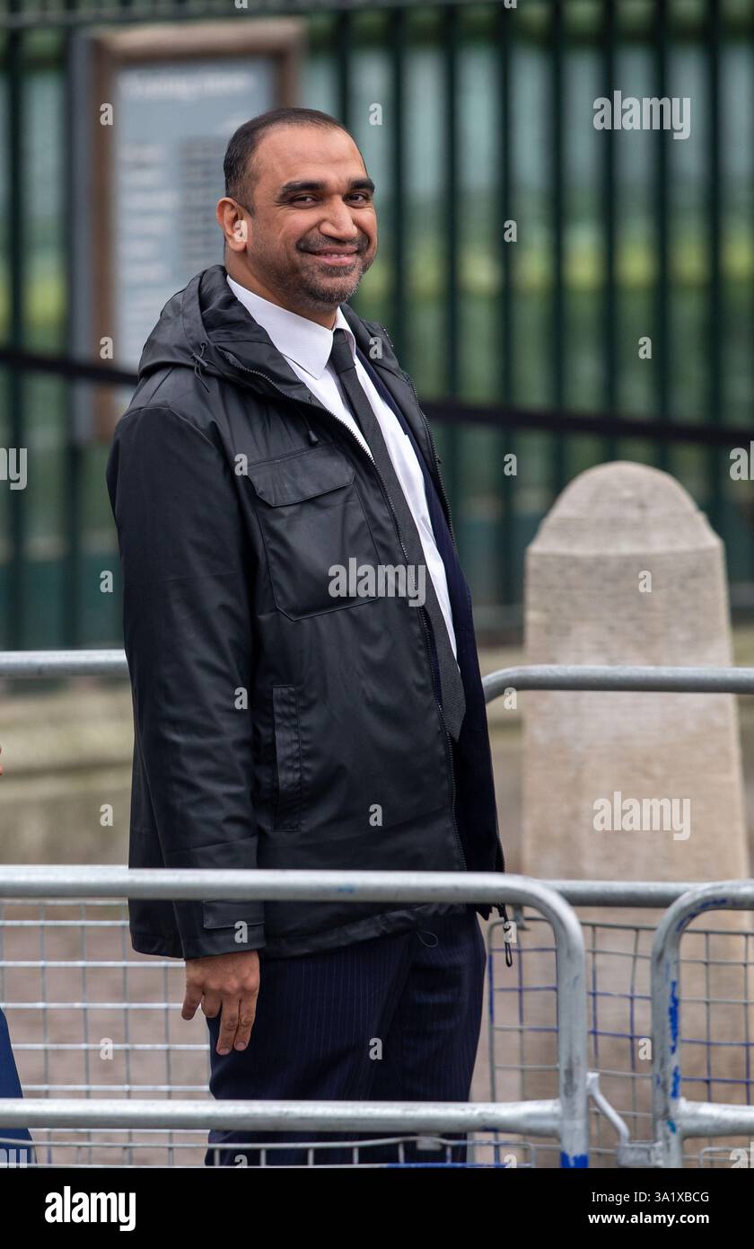 Londres, Royaume-Uni. 10 mars 2025. Omar mansoor Royal Designer arrive à l'abbaye de Westminster pour le Commonwealth Service, Day Credit : Richard Lincoln/Alamy Live News Banque D'Images