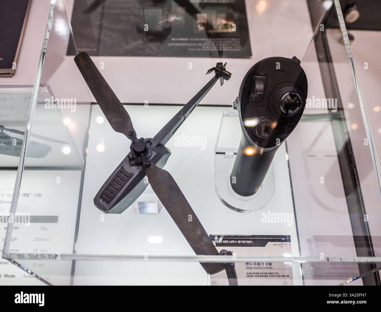 Busan, Corée du Sud - 26. Feb.2025 : Hand ISR UAV system (Nano Drone) dans DSK (Drone Show Korea) 2025 Banque D'Images