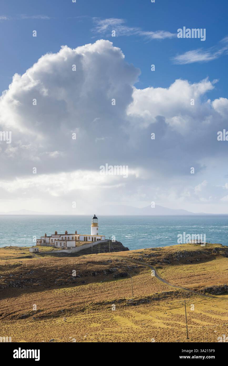 Phare de Neist point sur l'île de Skye, en Écosse. Hiver (février) 2025. Banque D'Images