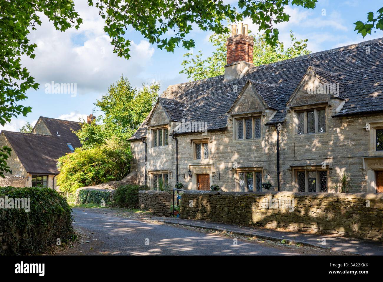 Almshouses près de St Mary's Church, Kidlington, Oxfordshire, Royaume-Uni Banque D'Images