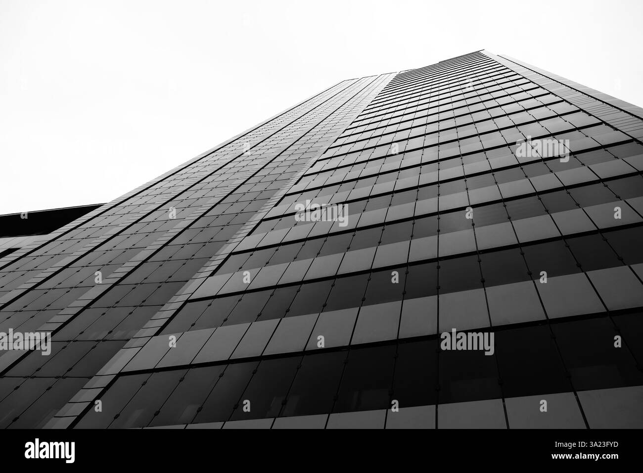 Perspective de fenêtres en verre dans la zone financière de Varsovie, Pologne Banque D'Images