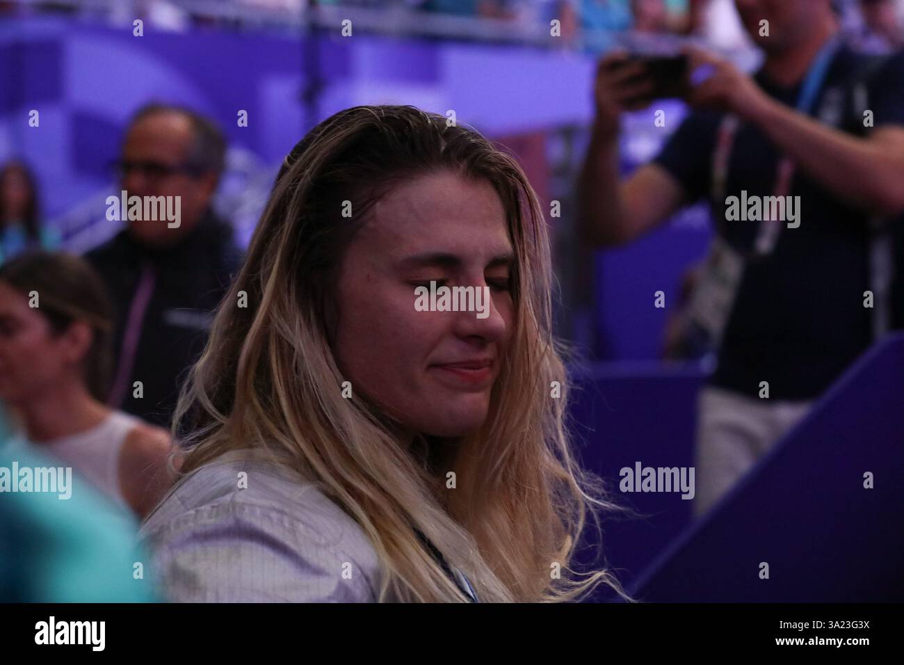 29 juillet 2024 - Paris, France : Olga Kharlan de l'Ukraine célèbre sa victoire contre Choi se-bin de la Corée du Sud dans le Sabre individuel pour femmes d'escrime Banque D'Images