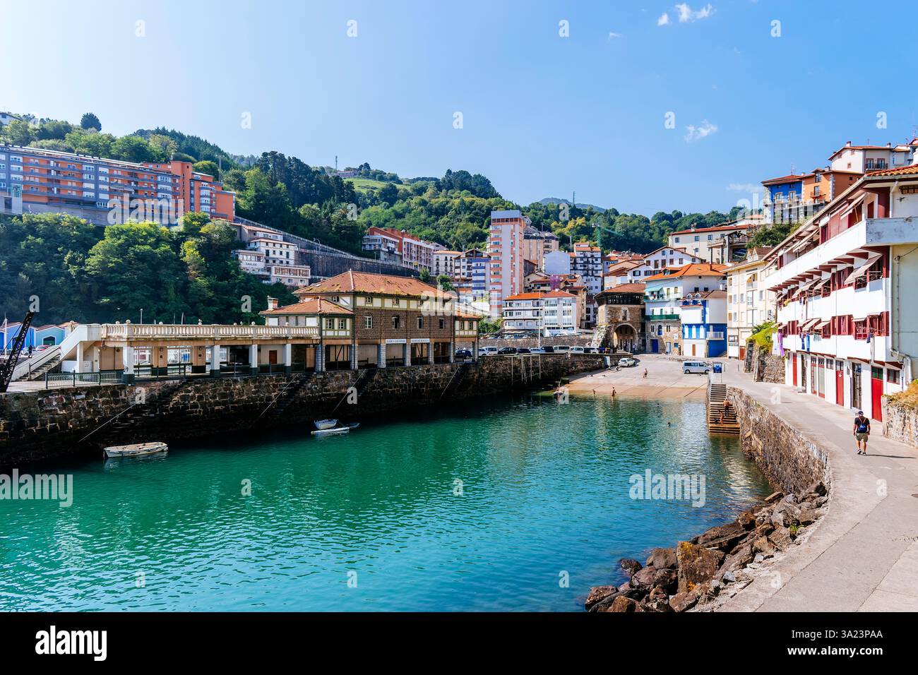 La vieille ville de Mutriku vue du port. Mutriku, Gipuzkoa, pays Basque, Espagne, Europe Banque D'Images
