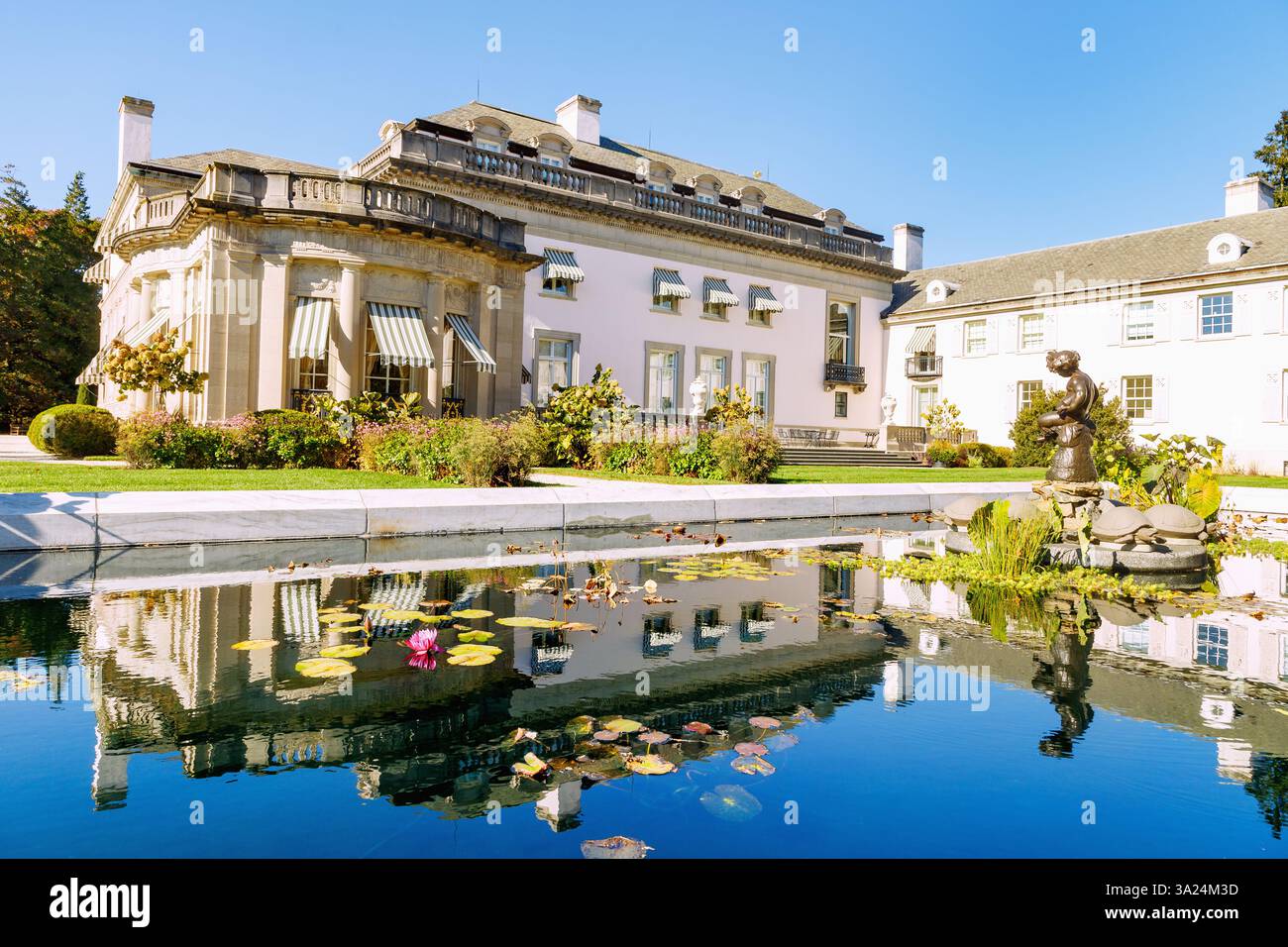 Domaine de Nemours avec les jardins du Sud et le manoir de Nemours près de Wilmington, comté de New Castle Delaware, États-Unis Banque D'Images
