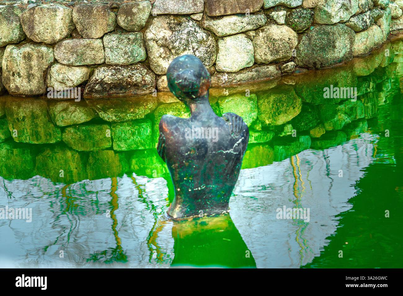 Gwanju, Corée - Marth 3, 2025. Skulpture d'une femme dans l'eau. Banque D'Images