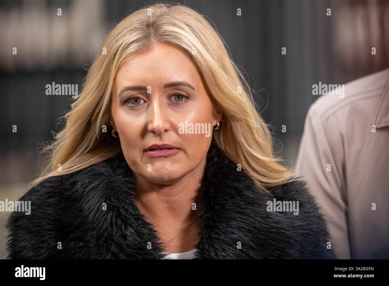 Londres, Royaume-Uni. 12 mars 2024. Katie Amess à Downing Street rencontre Kier Starmer, premier ministre, et Yvette Cooper, ministre de l'intérieur, pour demander une enquête publique sur le meurtre de son père David Amess député. La demande a été refusée lors de la réunion. Crédit : Ian Davidson/Alamy Live News Banque D'Images