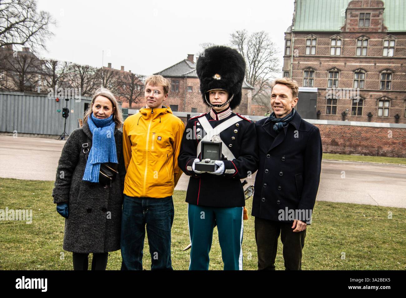 Copenhague, Danemark. 13 mars 2024. Garde Rasmus Boy Bedsted (2e R) qui