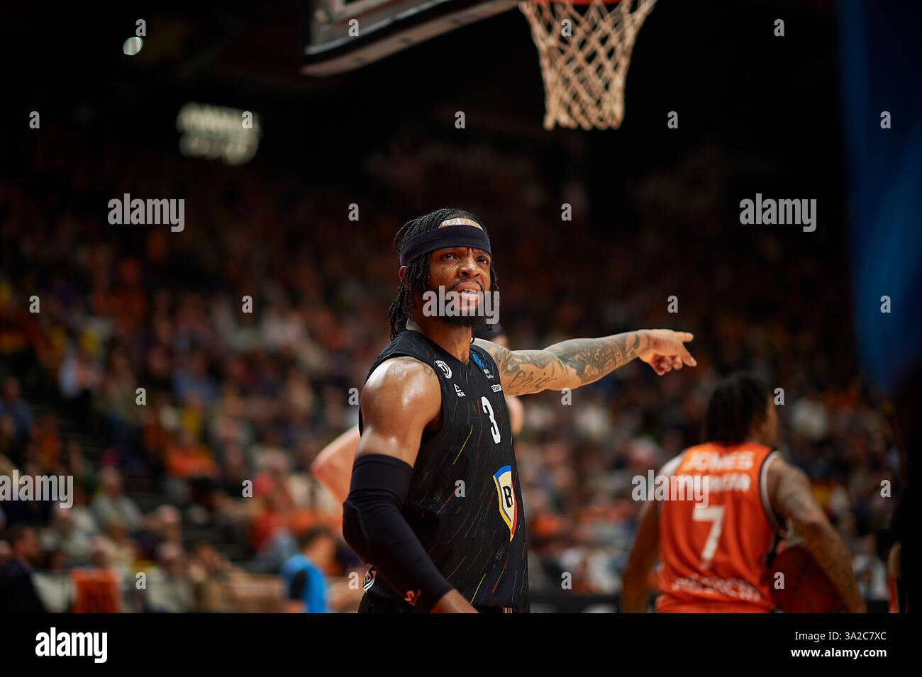 Zavier Simpson de U-BT Cluj Napoca à Pabellon Fuente de San Luis, (Valence). Score final Valencia basket 98:74 U BT Cluj Napoca Banque D'Images