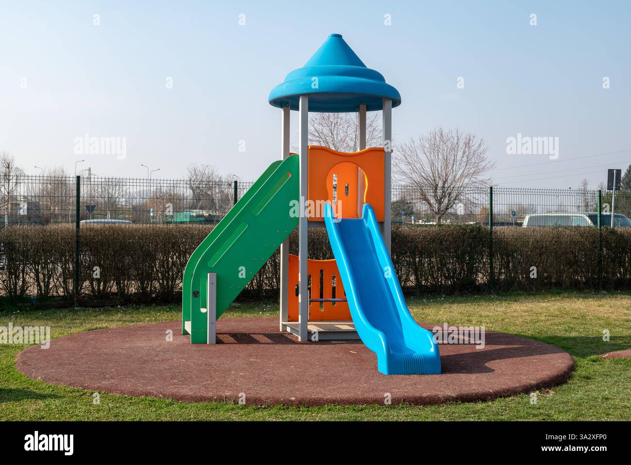 aire de jeux pour enfants, le jeu est une structure colorée, amusante et interactive qui stimule la créativité et l'activité physique. espace idéal pour sociali Banque D'Images