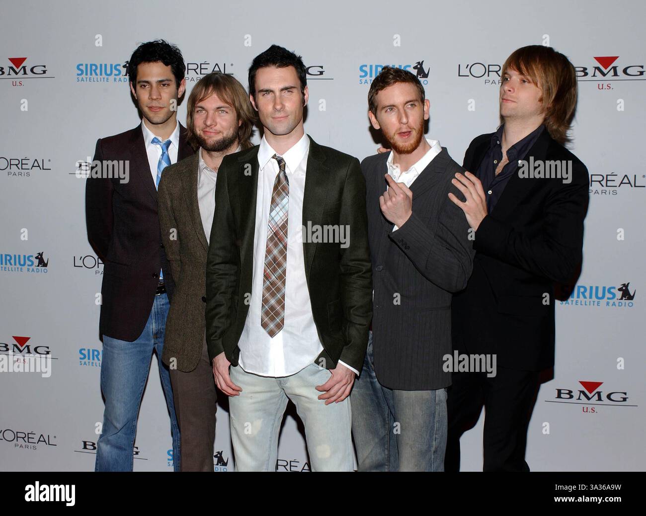 12 FÉVRIER 2005 - BEVERLY HILLS, CALIFORNIE - K41292FB.CLIVE DAVIS 2005 PRE GRAMMY PARTY, AU BEVERLY. HILLS HOTEL, BEVERLY HILLS, CA..02-12-2005. FITZROY BARRETT/ 2005.MAROON 5(crédit image : © Globe photos/ZUMAPRESS.com) Banque D'Images