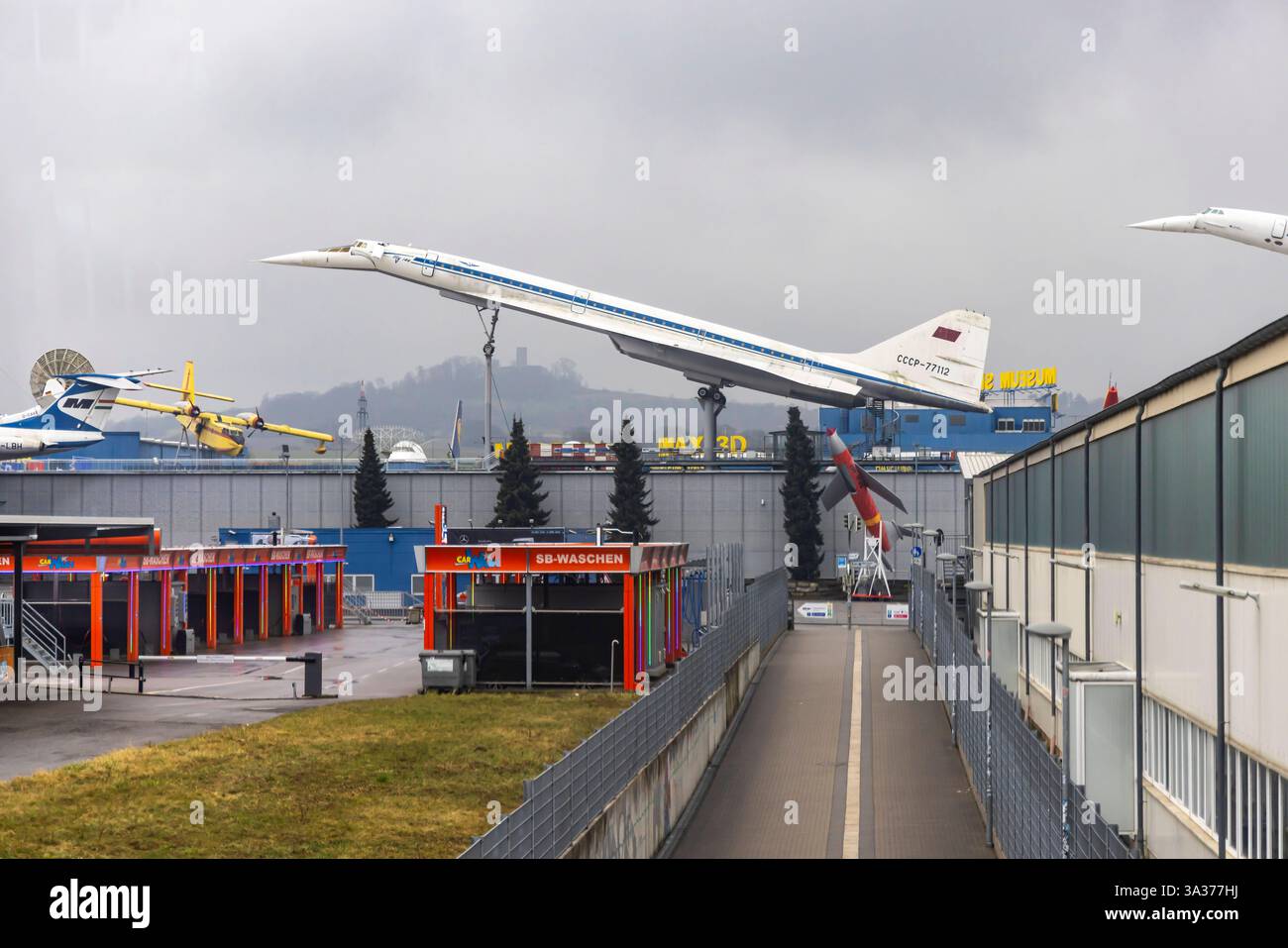 Musée Technik Sinsheim. Freiluftausstellung mit den Hauptattraktionen Überschallflugzeug Concorde und Tupolew tu-144. // 12.03 2025 : Sinsheim, Baden-Württemberg, Deutschland, Europa *** Musée Technik Sinsheim exposition en plein air avec les principales attractions des avions supersoniques Concorde et Tupolev tu 144 12 03 2025 Sinsheim, Baden Württemberg, Allemagne, Europe Banque D'Images