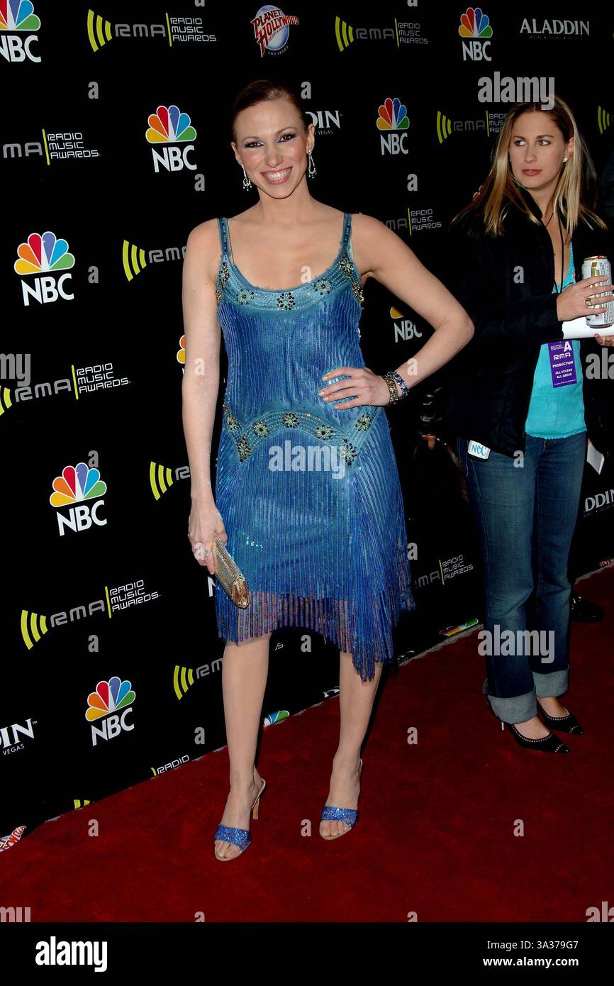 19 déc., 2005 - Las Vegas, Nevada, USA - K46073FB.2005 RADIO MUSIC AWARD LES ARRIVÉES À L'ALADDIN.HOTEL AND CASINO LAS VEGAS, NEVADA..12/19/2005. BARRETT FITZROY / 2005.DEBORAH GIBSON(Image Crédit : © Globe Photos/ZUMAPRESS.com) Banque D'Images