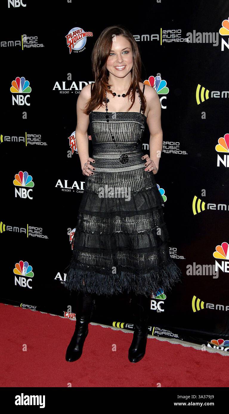 20 déc., 2005 - Las Vegas, Nevada, USA - K46073FB.2005 RADIO MUSIC AWARD LES ARRIVÉES À L'ALADDIN.HOTEL AND CASINO LAS VEGAS, NEVADA..12/19/2005. BARRETT FITZROY / 2005.ANNA NALICK(Credit Image : © Globe Photos/ZUMAPRESS.com) Banque D'Images