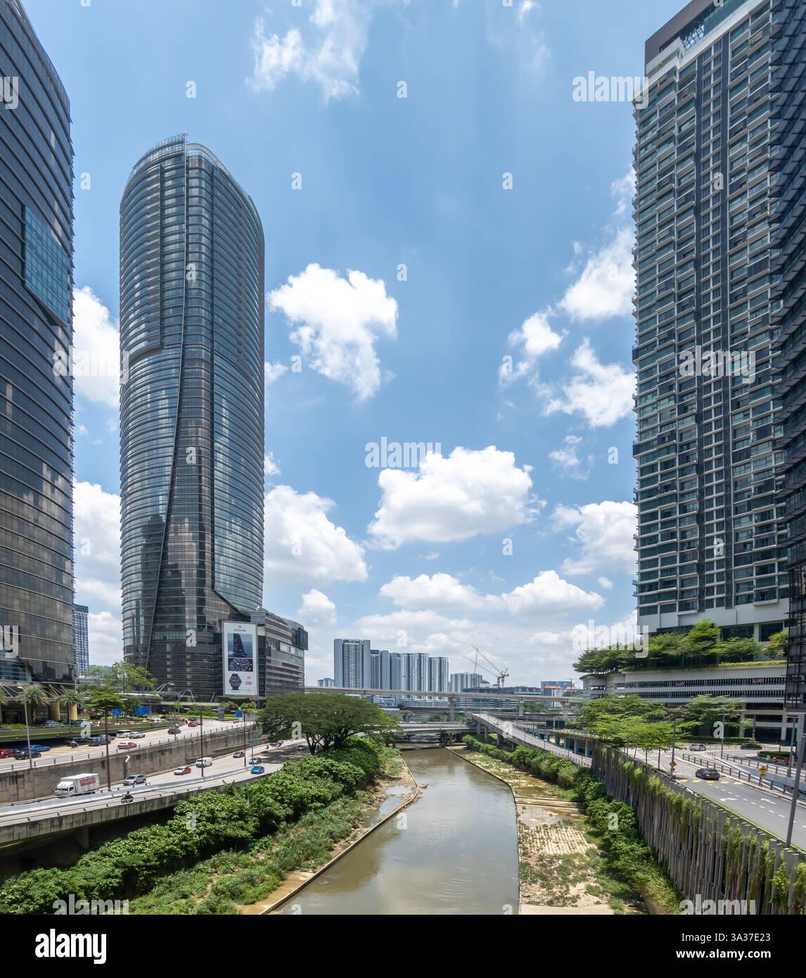Mercu Aspire Corporate Tower, KL Eco City, Kuala Lumpur, Malaisie, Asie, rivière Klang Banque D'Images