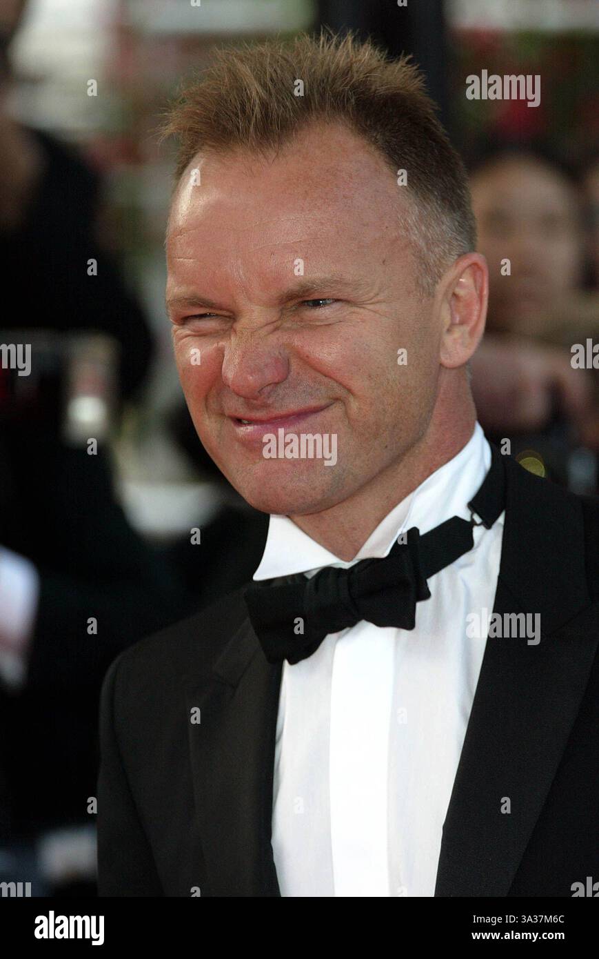 17 mars 2011 - Scarborough, North Yorkshire, Angleterre - STING. POP SINGER.FRANCE.CANNES FILM FESTIVAL, CANNES,.17/05/2002.DI2136.CREDIT :(crédit image : © Globe photos/ZUMAPRESS.com) Banque D'Images