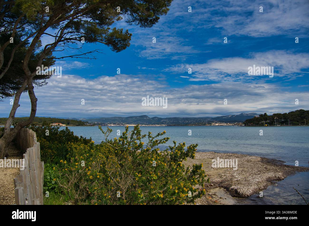 Superbe Ile de Gaou sur la Côte d'Azur en France Banque D'Images