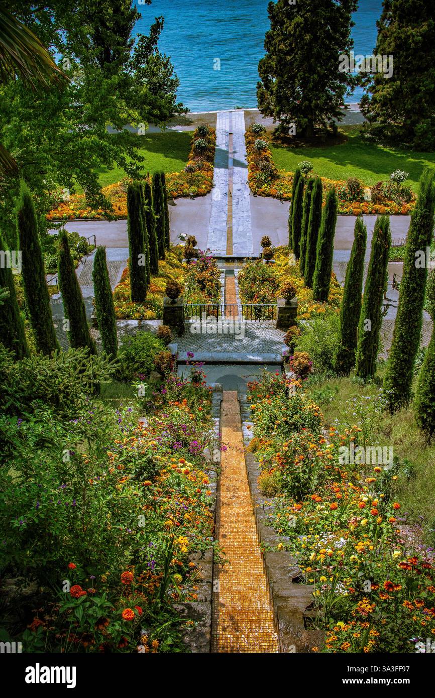 Le lac de Constance est le troisième plus grand lac d'Europe et est connu pour ses magnifiques jardins. Banque D'Images Le lac de Constance est le troisième plus grand lac d'Europe et est connu pour ses magnifiques jardins. Banque D'Images