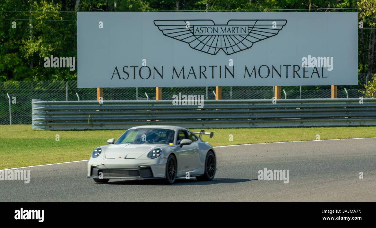 Porsche week-end au circuit Mont-Tremblant, Québec, Montréal, commandité par Aston Martin Montréal. Banque D'Images