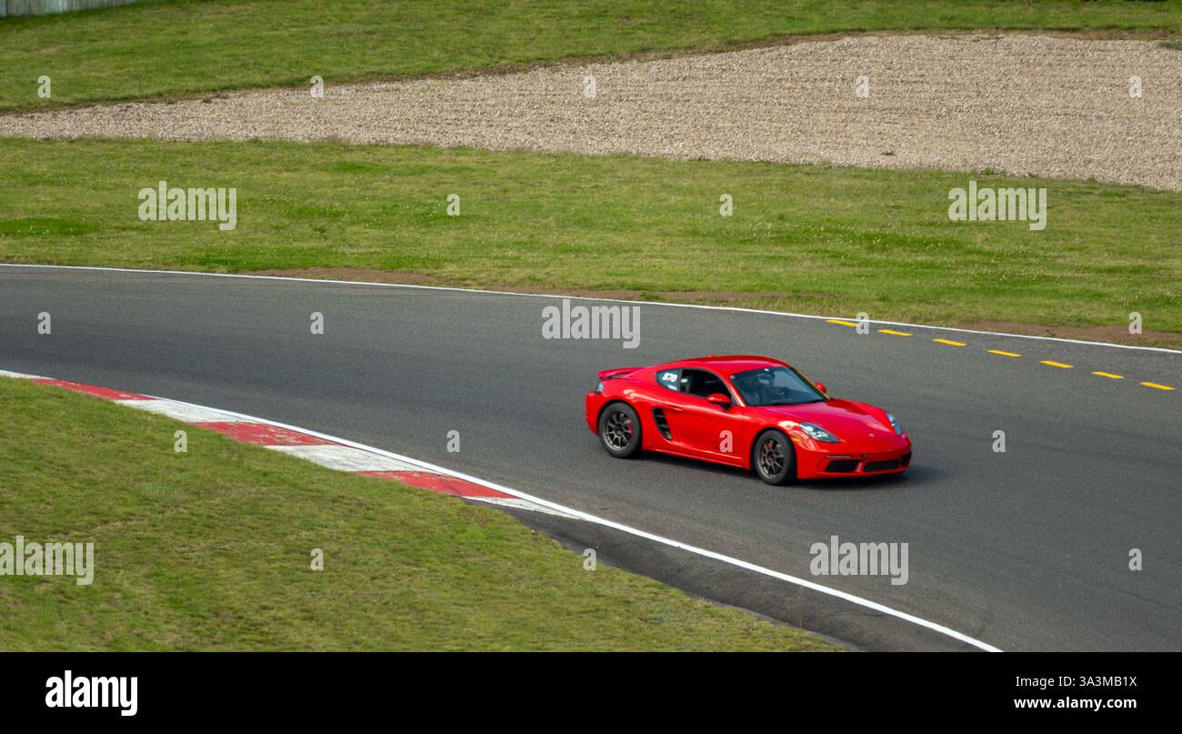 Porsche week-end au circuit Mont-Tremblant, Québec, Montréal, commandité par Aston Martin Montréal. Banque D'Images