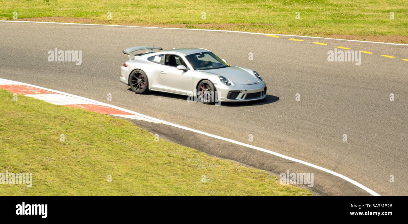Porsche week-end au circuit Mont-Tremblant, Québec, Montréal, commandité par Aston Martin Montréal. Banque D'Images