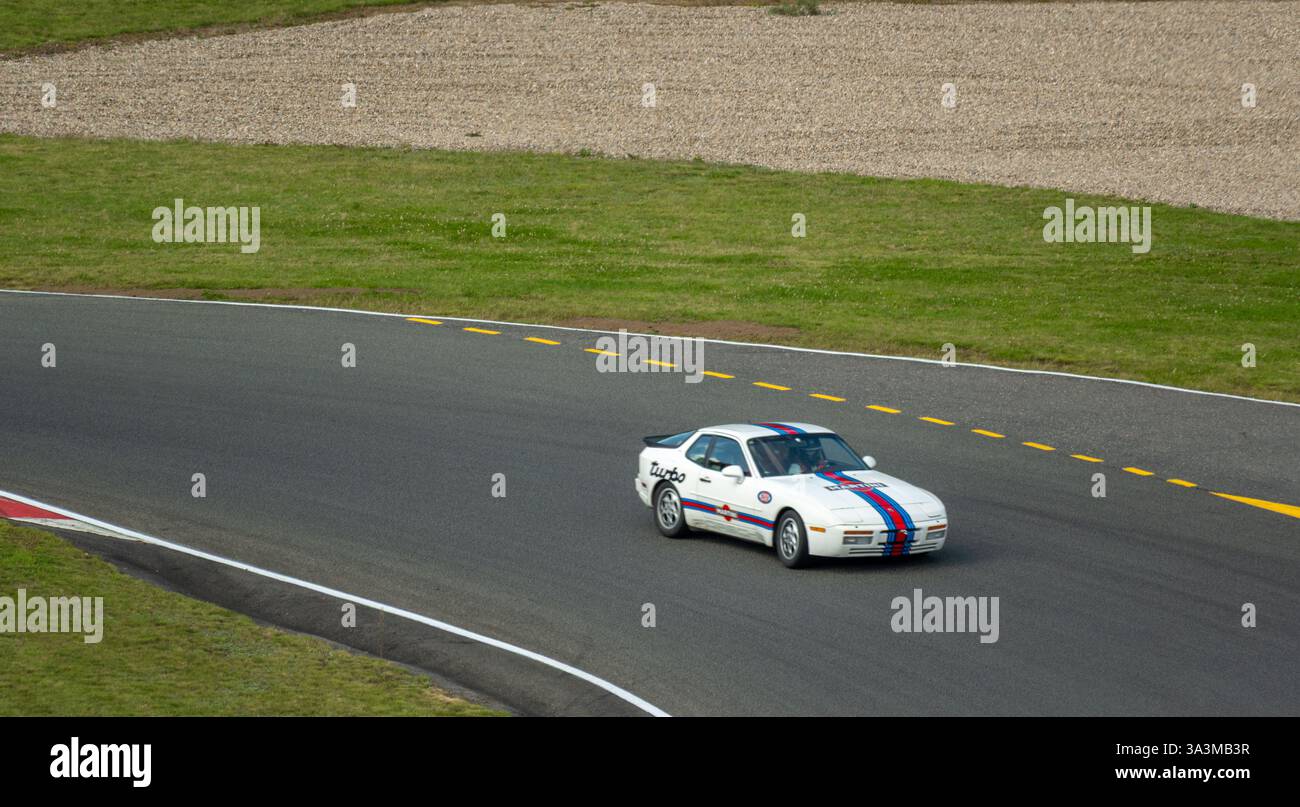 Porsche week-end au circuit Mont-Tremblant, Québec, Montréal, commandité par Aston Martin Montréal. Banque D'Images