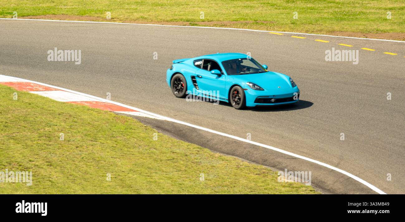 Porsche week-end au circuit Mont-Tremblant, Québec, Montréal, commandité par Aston Martin Montréal. Banque D'Images