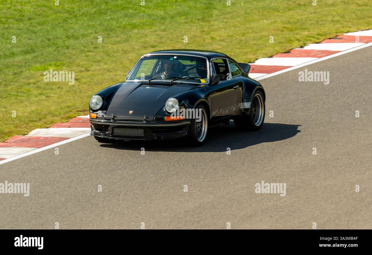 Porsche week-end au circuit Mont-Tremblant, Québec, Montréal, commandité par Aston Martin Montréal. Banque D'Images