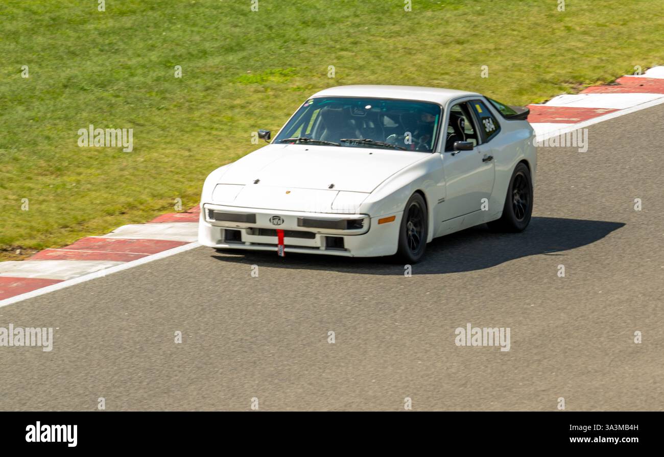 Porsche week-end au circuit Mont-Tremblant, Québec, Montréal, commandité par Aston Martin Montréal. Banque D'Images