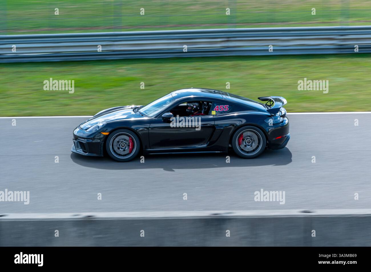 Porsche week-end au circuit Mont-Tremblant, Québec, Montréal, commandité par Aston Martin Montréal. Banque D'Images